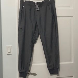 Figs Zamora Jogger Scrub Pant -Graphite.